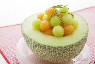 吃哈密瓜吃吐后不能吃啥,揭秘不宜食用的食物清单