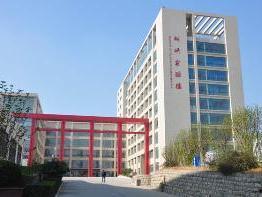 山东医科专科吃瓜,吃瓜群众揭秘校园风云