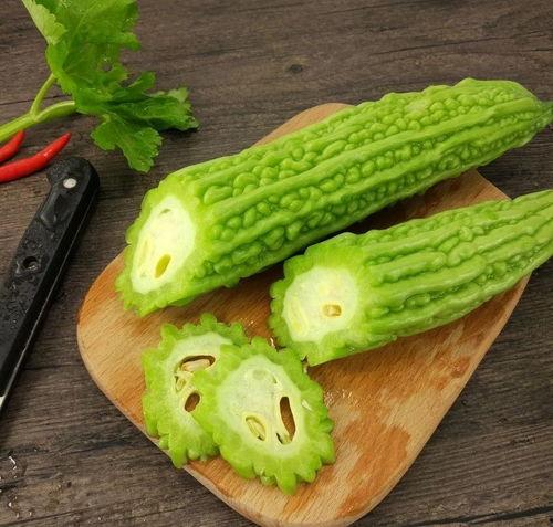 汉中南郑吃瓜,瓜果飘香，品味夏日清凉