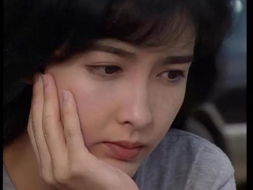 周慧敏吃瓜,娱乐圈风云再起