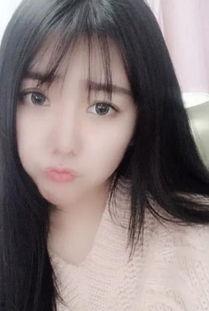 斗鱼女主播直播吃鸡瓜